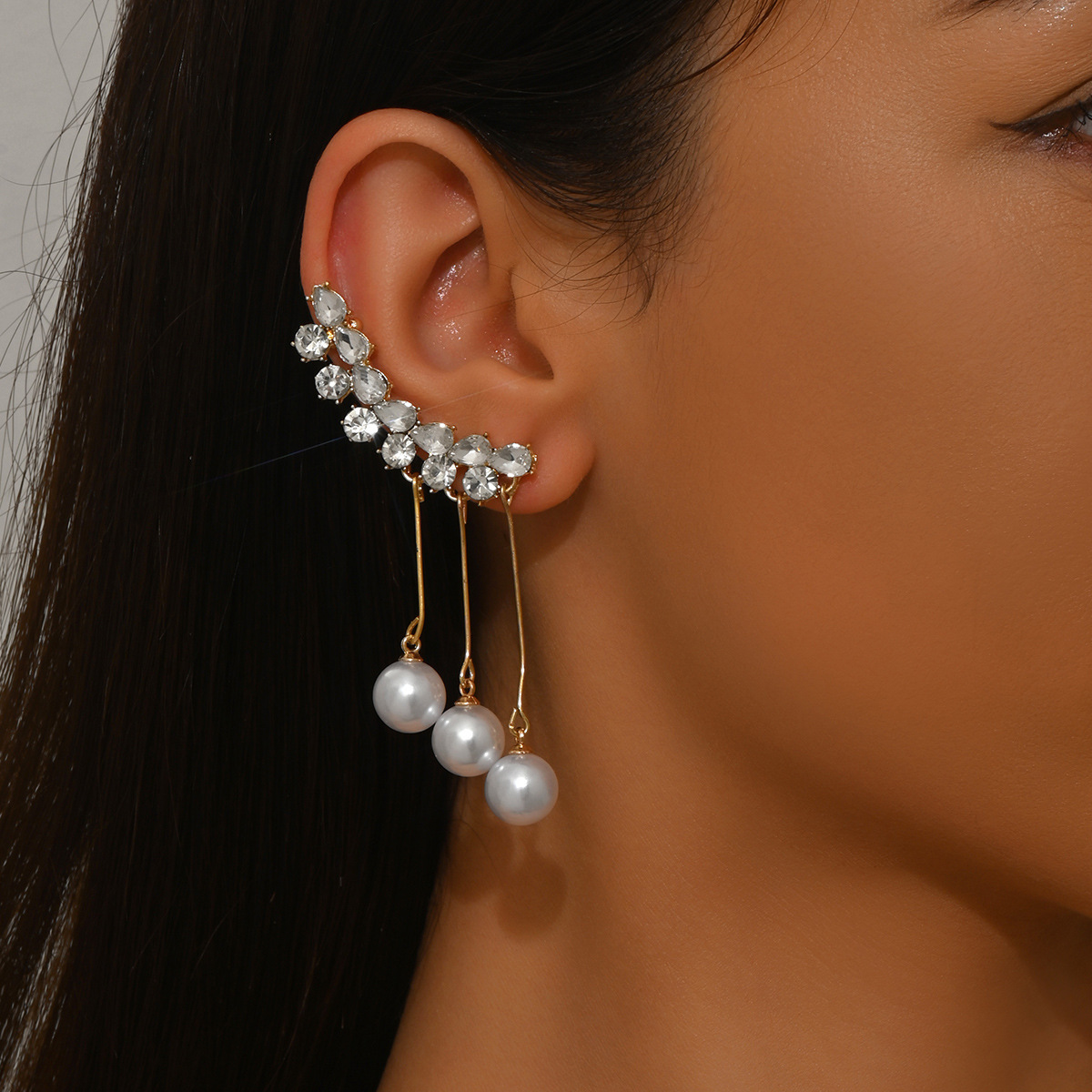 European And American Exaggerated Long Tassel Zircon Earrings For Women Ins Trendy Accessible Luxury Niche Earrings Popular Earrings – Image 4