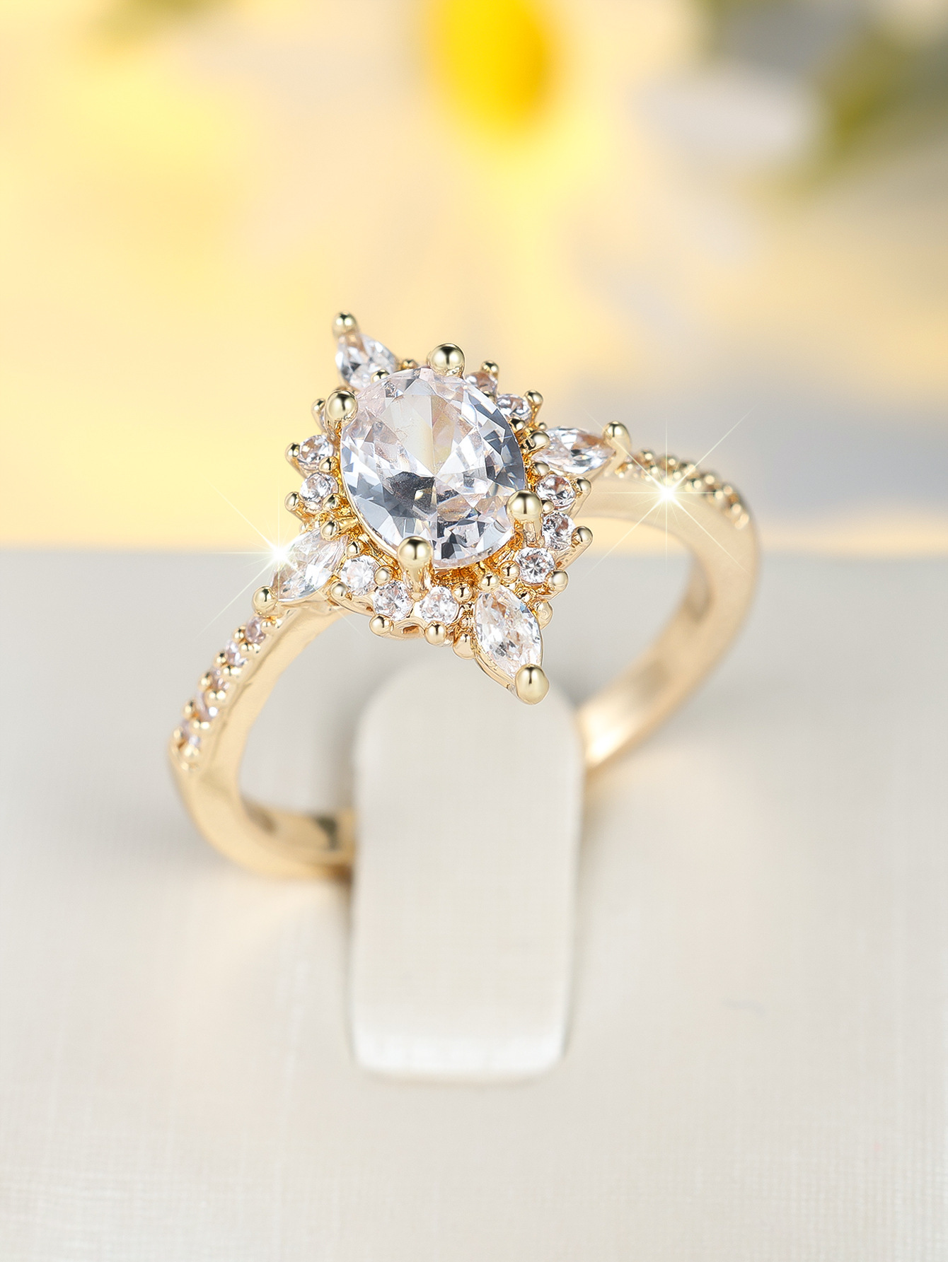 Stylish Minimalist Retro Ring – Image 4