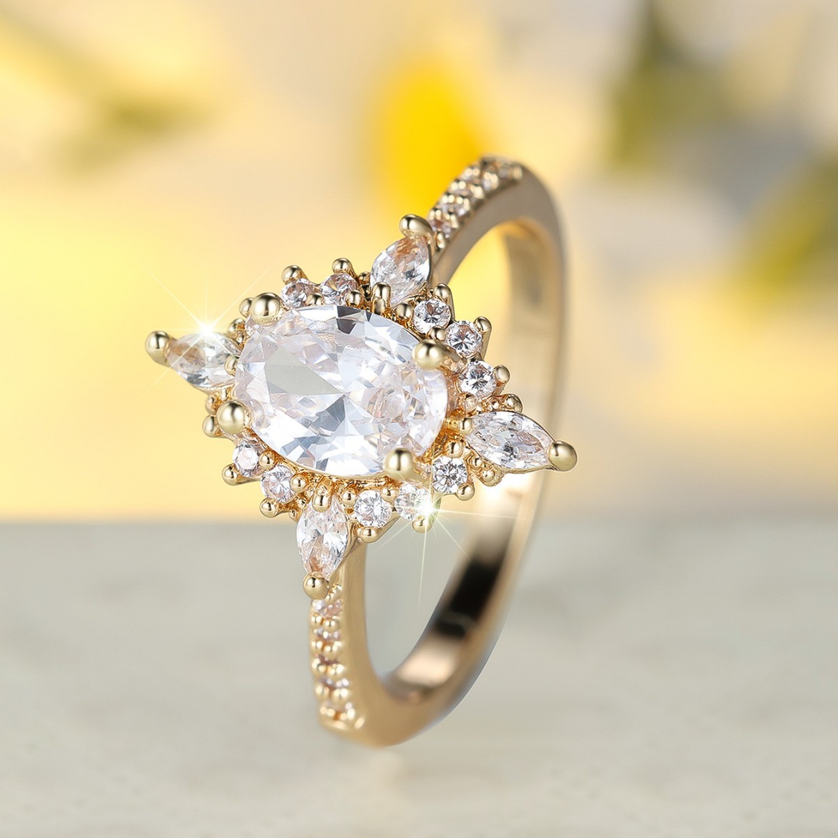 Stylish Minimalist Retro Ring